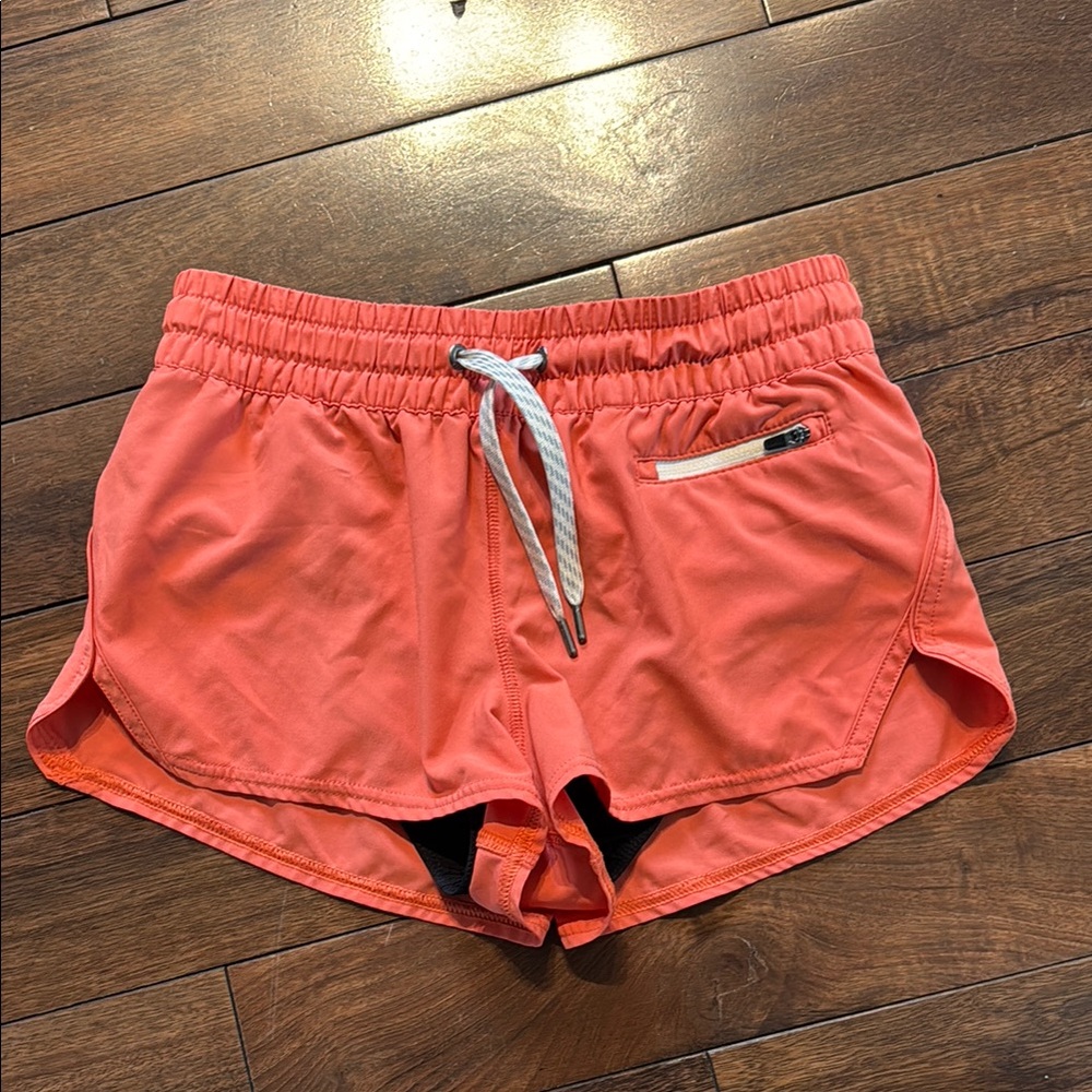 Vuori Women's Coral Shorts